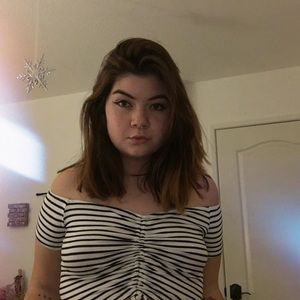 Meet your Posher, Lexie